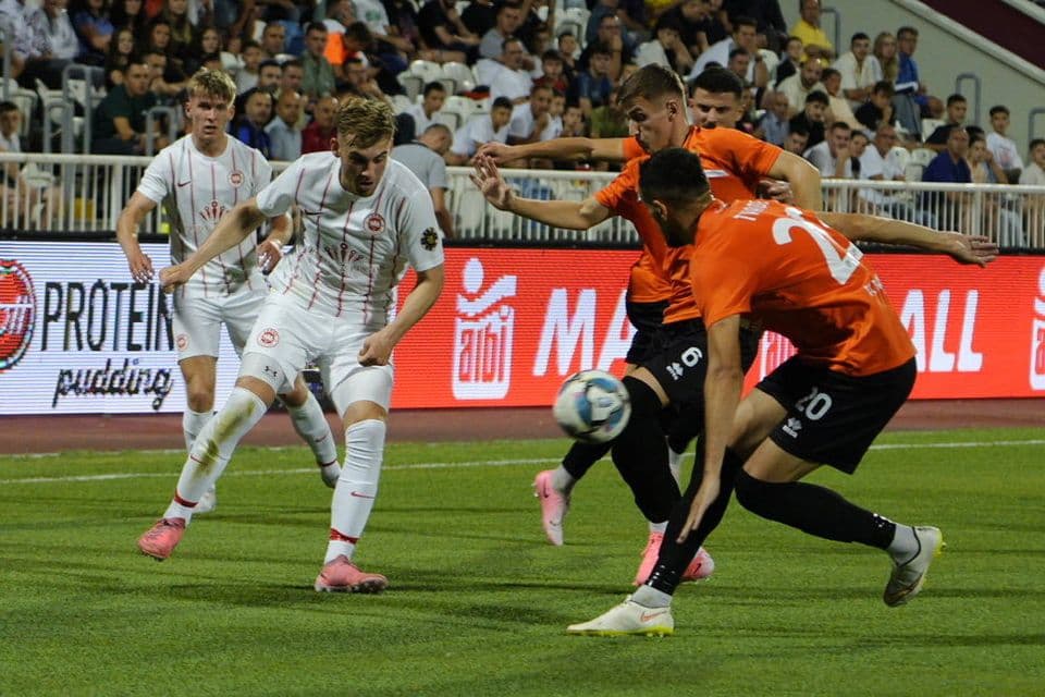 Kampionët nuk dorëzohen, Ballkani avancon në "Inver Park" të Larnes