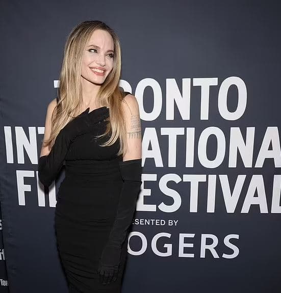 Angelina Jolie, një mrekulli e vërtetë