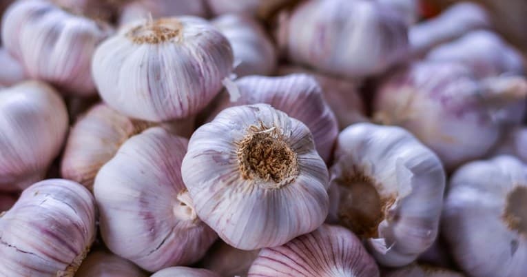 Pesë ushqime për një tretje të shëndetshme