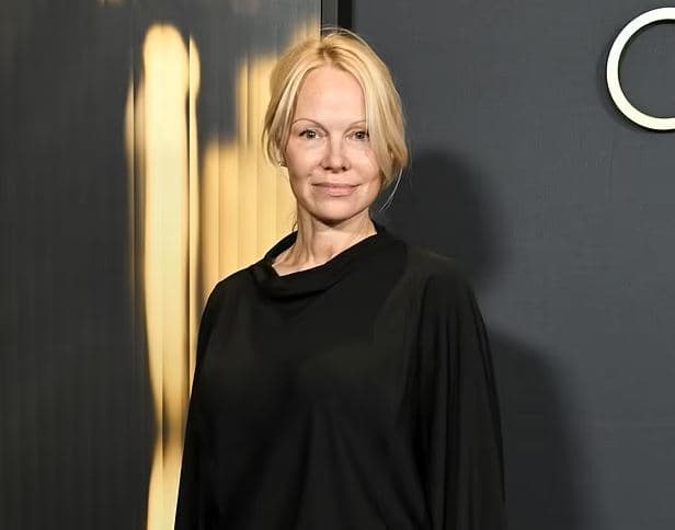 Pamela Anderson nuk e njeh plakjen
