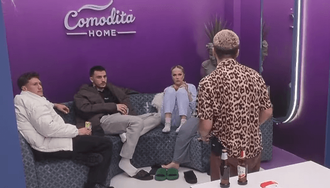 ''A po puthem, a s'po puthem?!'', Gjesti me shaka për raportin e Lelës dhe Leo-s (VIDEO)