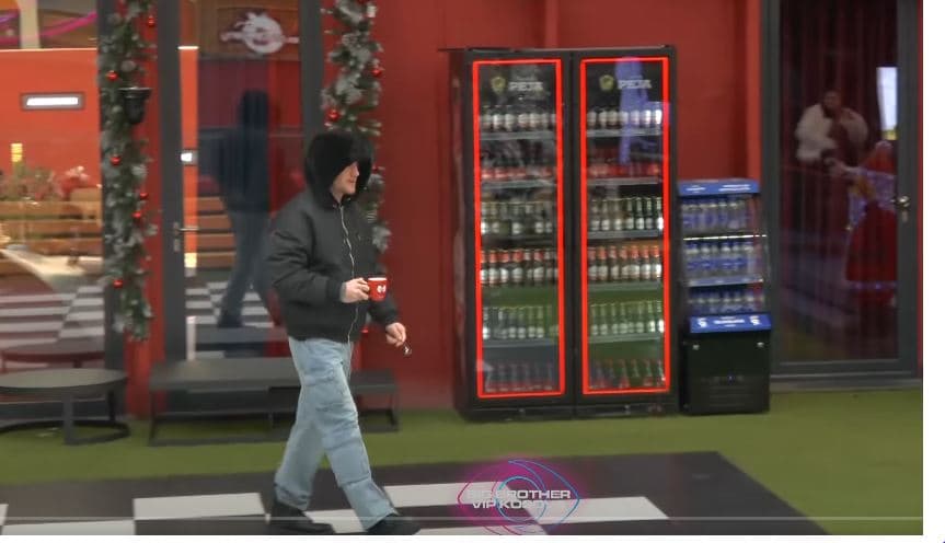 Driloni ia përgatit Sarës "kafenë", ajo refuzon ta shijojë (VIDEO)