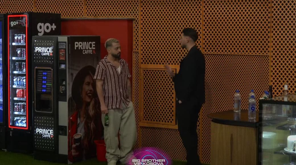 “Kam qenë mes dy zjarreve”, për çka e ka fjalën Leo? (VIDEO)