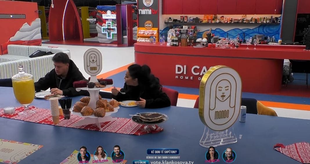 Për çka po flasin Driloni dhe Rovena? (VIDEO)