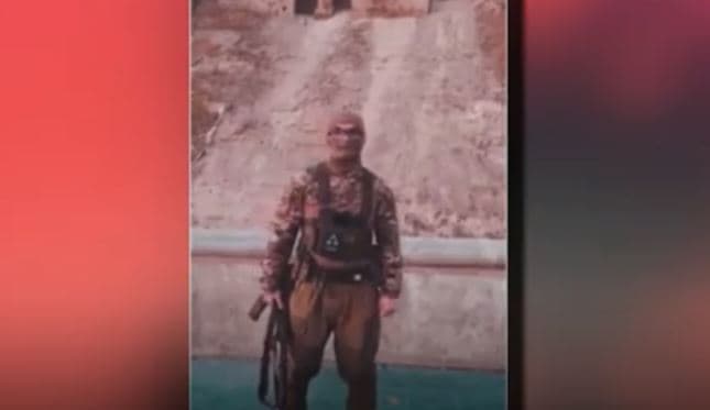Edhe shqiptarët ndihmuan në largimin e Assadit (VIDEO)