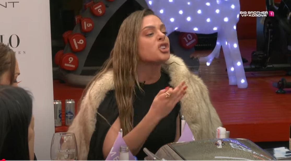 "Gjithçka që urrej tek një mashkull" - Lela e thotë troç për Drilonin! (VIDEO)