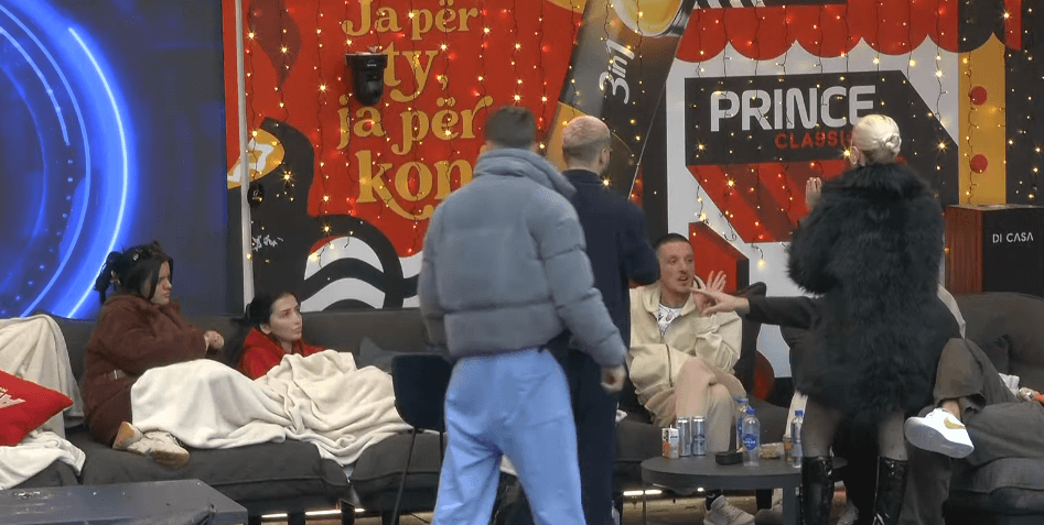 ''Ti je ChatGPT i Big Brotherit'' - degradon debati mes Vullnetit dhe Gresës (VIDEO)