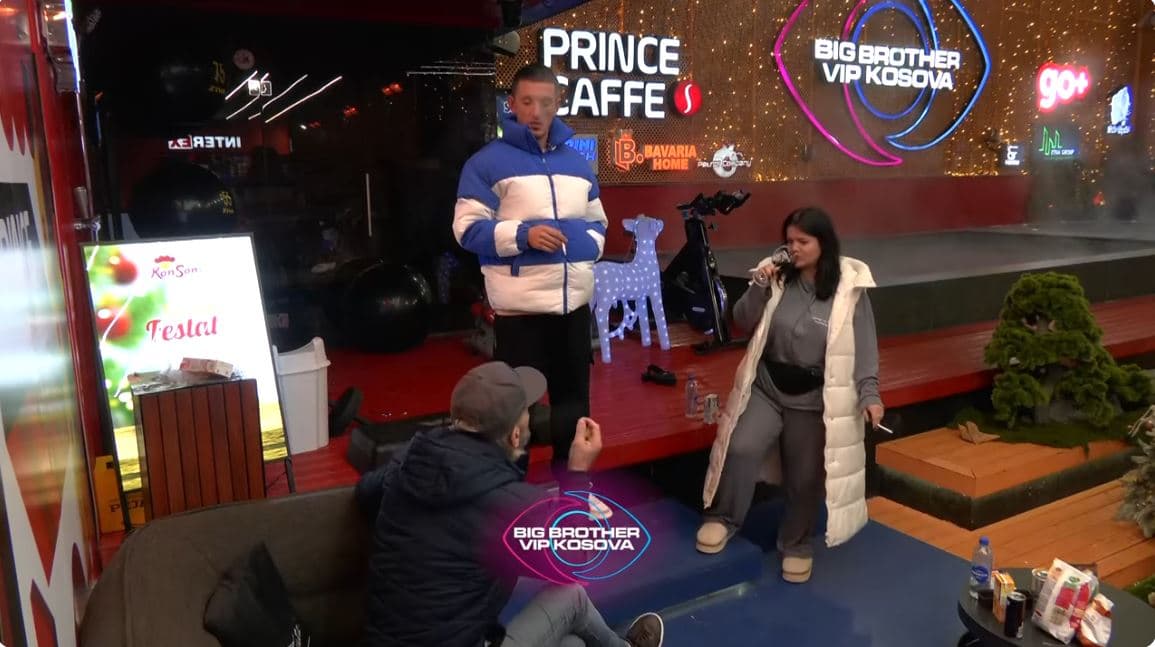 Deklarimi i Stresit shkakton debate të forta në shtëpi (VIDEO)