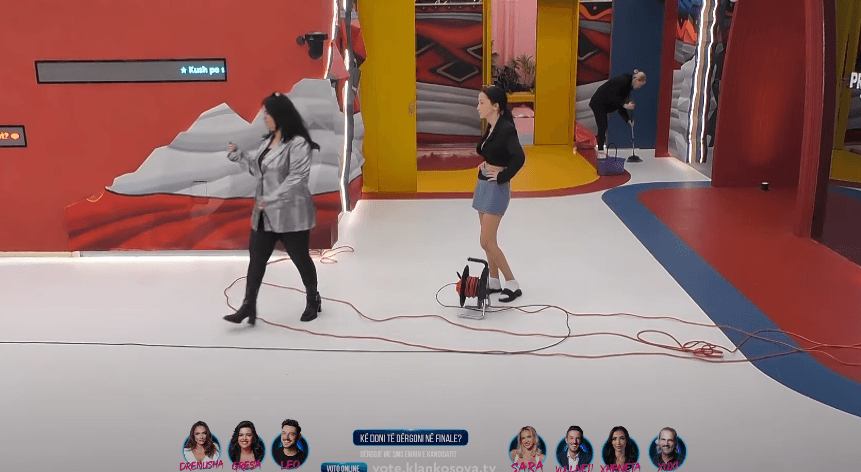 Banorët pastrojnë shtëpinë, përgatiten për PRIME (VIDEO)