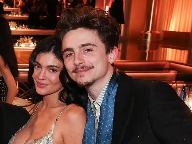 Kylie dhe Timothee s’ndahen nga njëri-tjetri