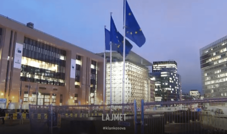 Kurti i izoluar qe dy vjet nga Brukseli (VIDEO)