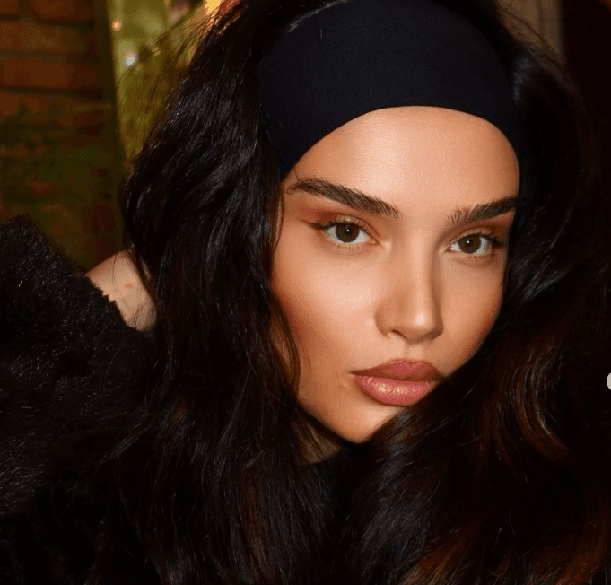 Mimoza Nishori tregon dy gabimet më të shpeshta në Make Up