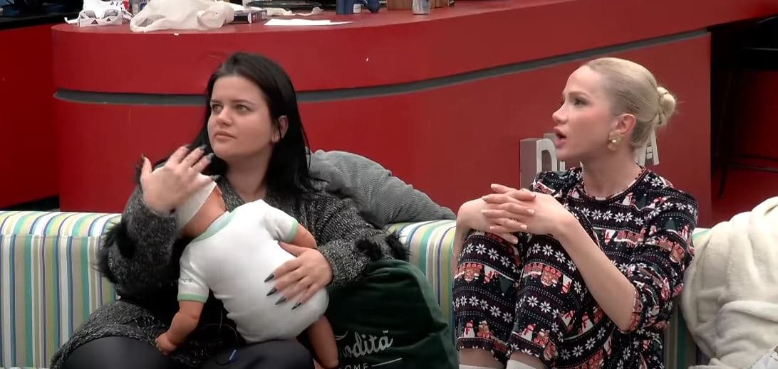 Xuxi e nervozon Sarën, cila ishte arsyeja? (VIDEO)