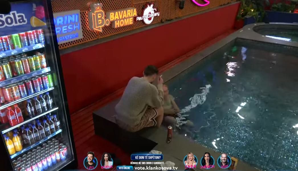 Xuxi dhe Leo kanë dyshime nëse Sara është puthur me Drilonin