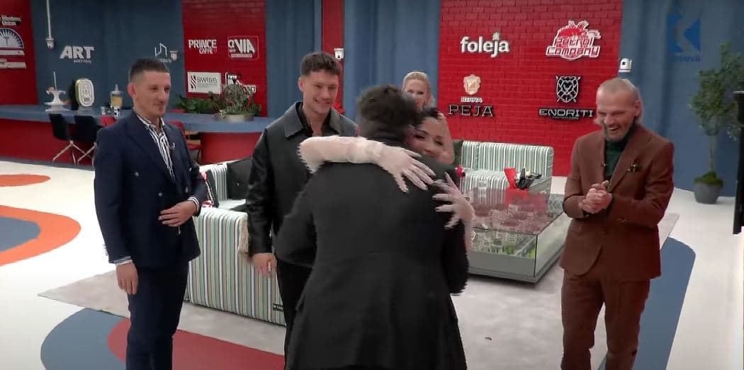 Momenti kur Milaim Zeka futet në shtëpi, ja reagimi i finalistëve (VIDEO)