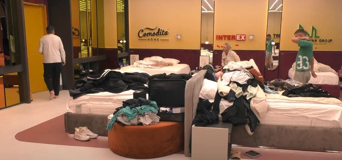Nis dita për banorët, Milaimi, Xuxi dhe Vullneti zgjohen të parët (VIDEO)