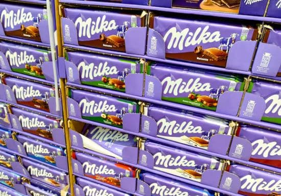 Zhgënjim i vogël për adhuruesit e çokollatës Milka, nuk rritet çmimi por ...