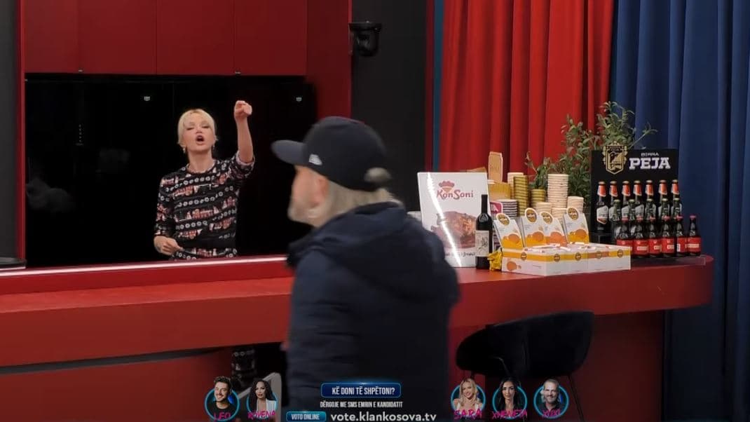 "Parazit!" – Xuxi dhe Leo shpërthejnë me akuza ndaj Sarës