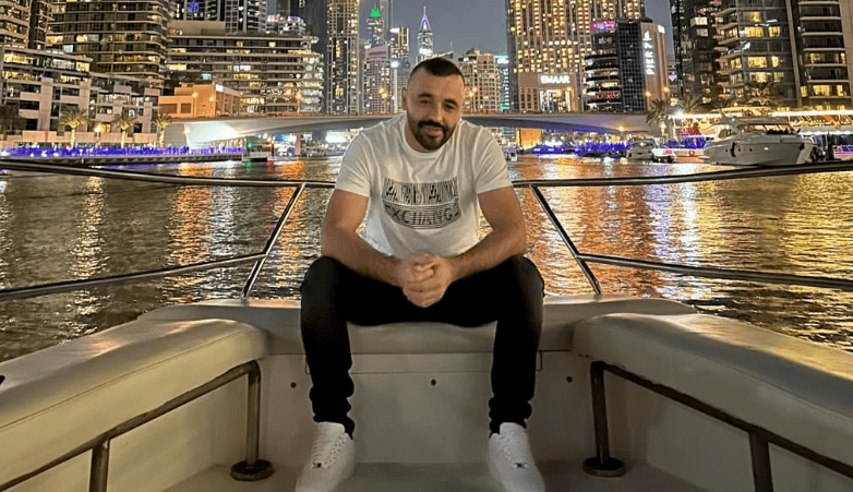2Ton paralajmëron albumin e ri