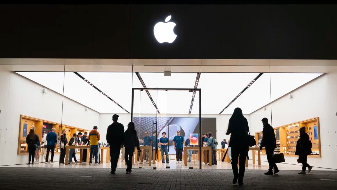 Apple prezanton iPhone 16e, versionin më të lirë të iPhone 16