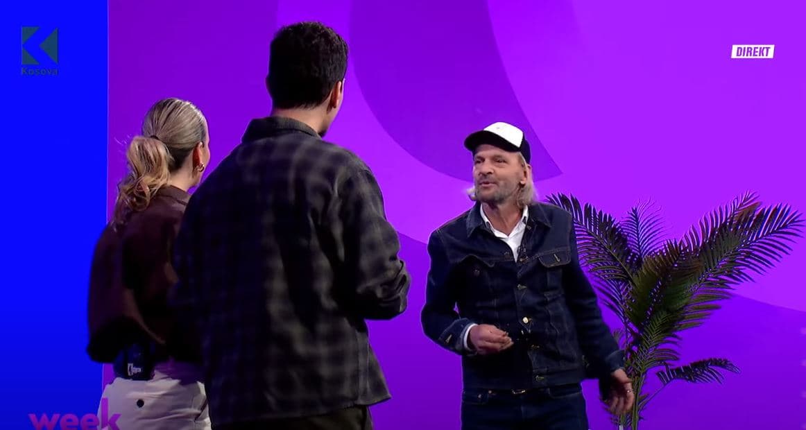 Xuxi kishte "fjetur" në studion e "Weekend" në Klan Kosova (VIDEO)