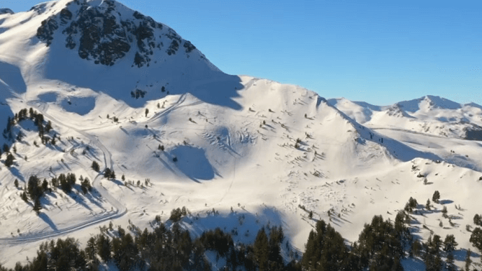 Gjeravica - destinacioni i mediave dhe skitarëve botërorë (VIDEO)