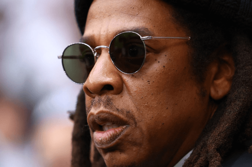 Jay-Z padit gruan që e akuzoi për përdhunim