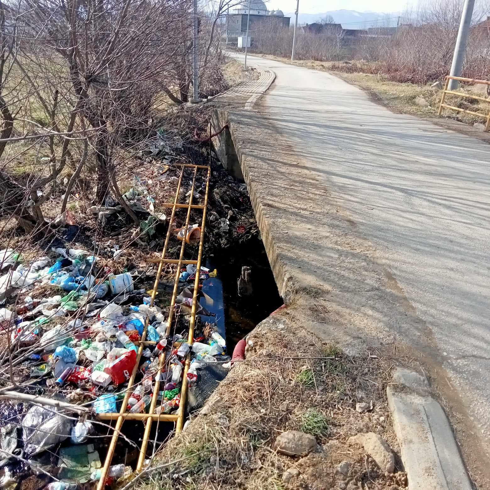 Podujevë: Fëmijët në rrezik, ura në Dumnicë të Poshtme në gjendje të mjerueshme