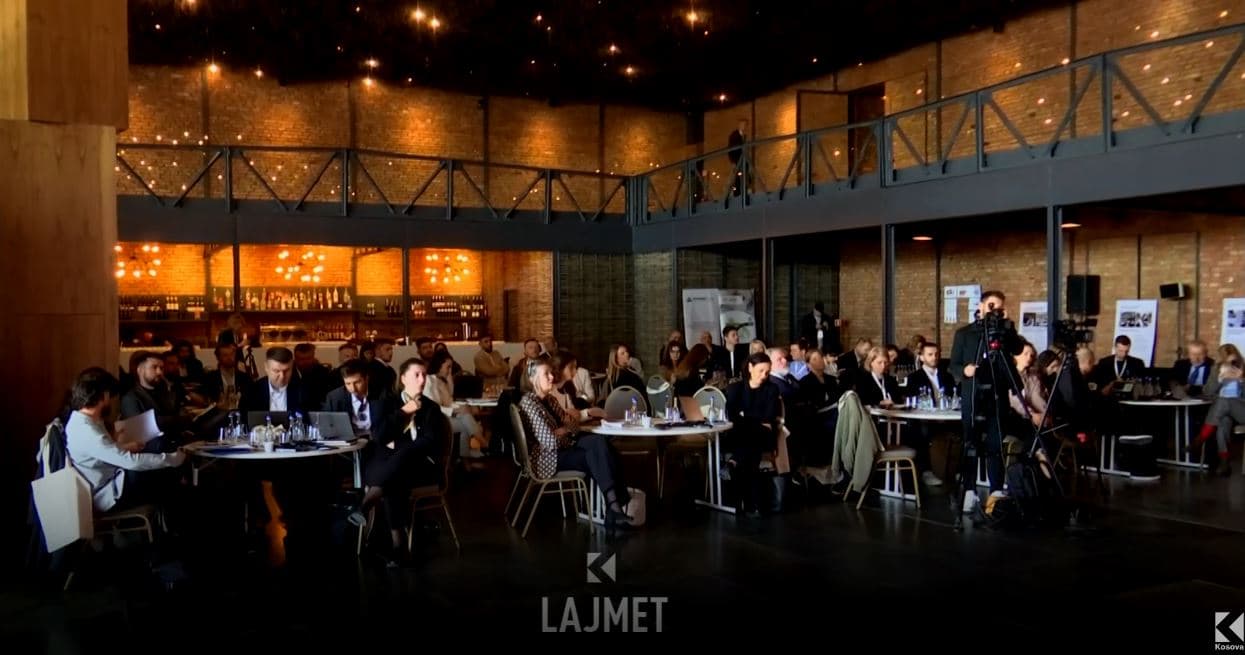 Mbrojtja nga ekstremizmi: Të rinjtë e Ballkanit të mos bëhen terroristë (VIDEO)
