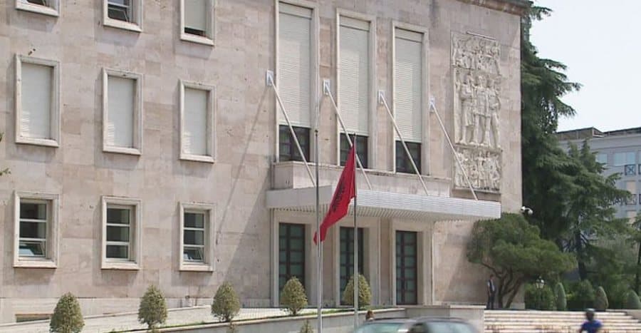 Liderët e Europës në Tiranë, qeveria merr vendim: 15-16 maji ditë pushimi