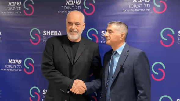 Rama në Izrael, viziton Qendrën Mjekësore në Tel Aviv