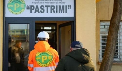 Punëtori i "Pastrimit" ankohet se ende nuk e ka marrë rrogën e marsit
