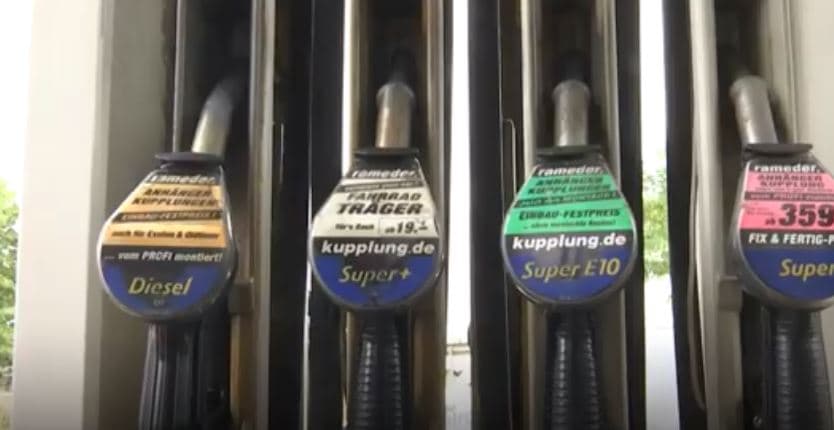 Lirimi i karburantëve: Litri i naftës ka gjasë të bie në 1 euro (VIDEO)