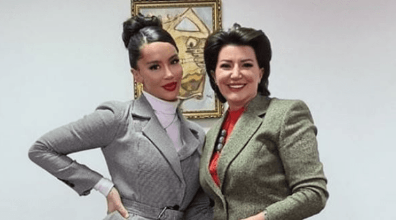 Dafina Zeqiri e uron Atifete Jahjagën për ditëlindje: Të dua!