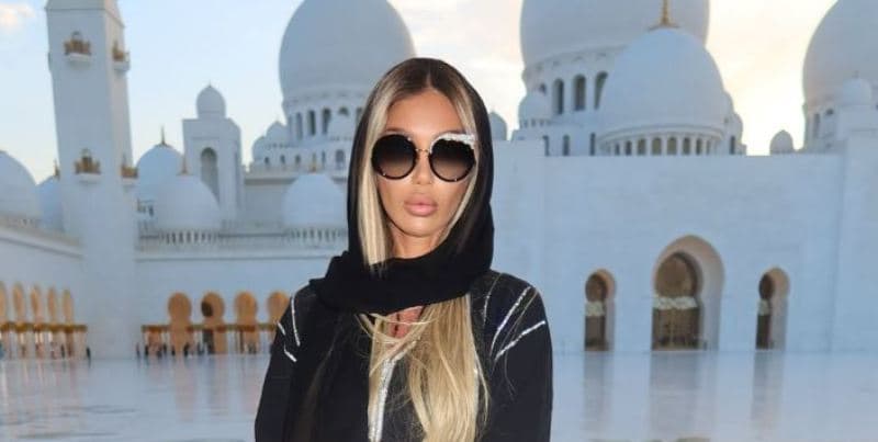 “Mbulohet” Adelina Tahiri (FOTO)