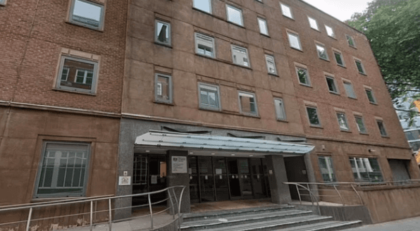 Gënjeu se është homoseksual – shqiptarit i humb e drejta për të qëndruar në Angli