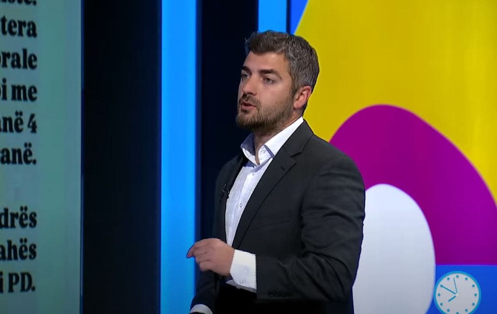 Zgjedhjet e përgjakshme në Shqipëri (VIDEO)