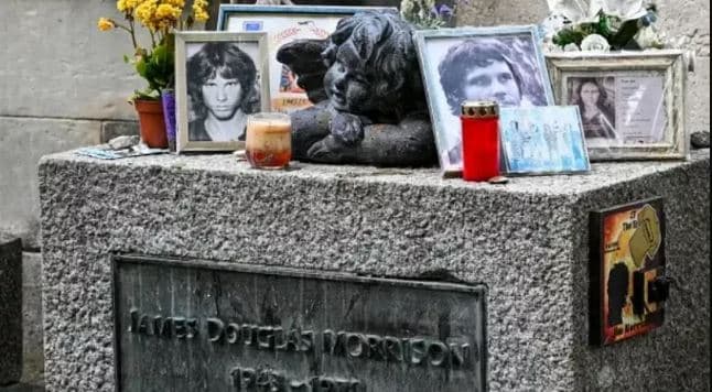 Gjendet busti i Jim Morrison të The Doors, ishte vjedhur nga varrezat 37 vjet më parë