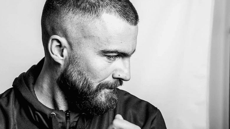 Del “TEMELI” i Elinelit, albumi që bashkon emra të njohur të muzikës (VIDEO)