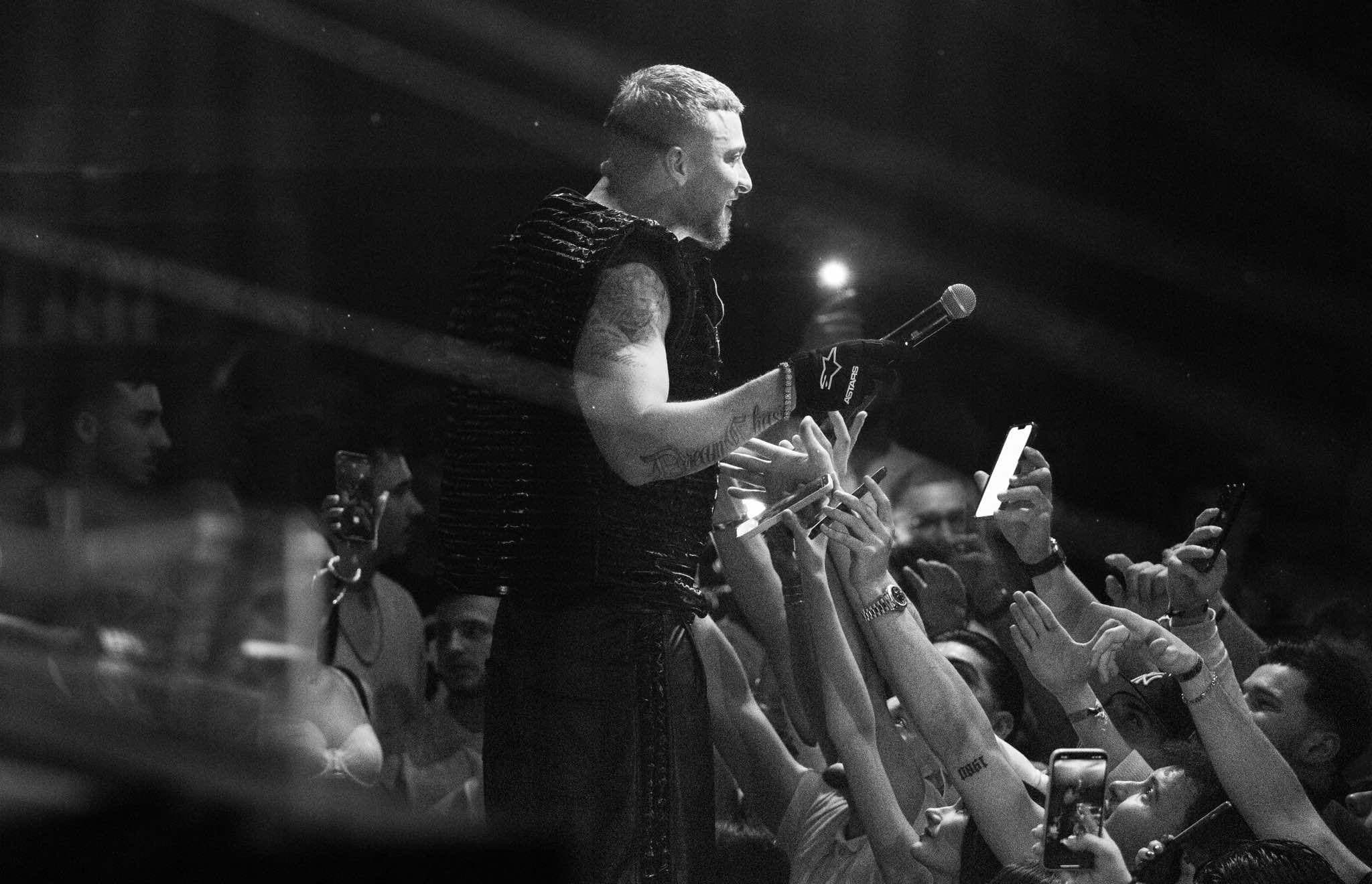 Fero thyen rekorde në Zvicër – një koncert që shkroi histori! (VIDEO)