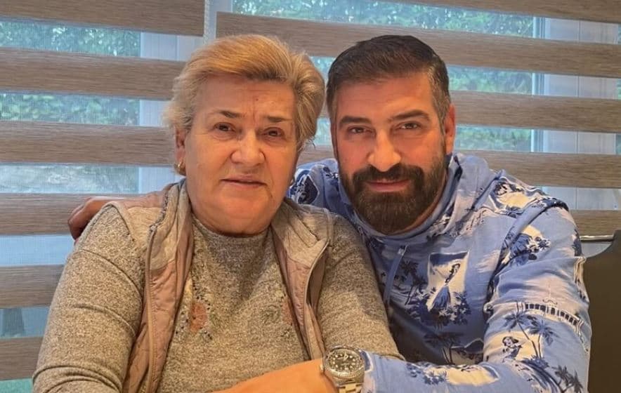 Meda flet për herë të parë për vdekjen e nënës: Sikur është ndalur bota – s’ka ditë që s’e kujtoj (VIDEO)