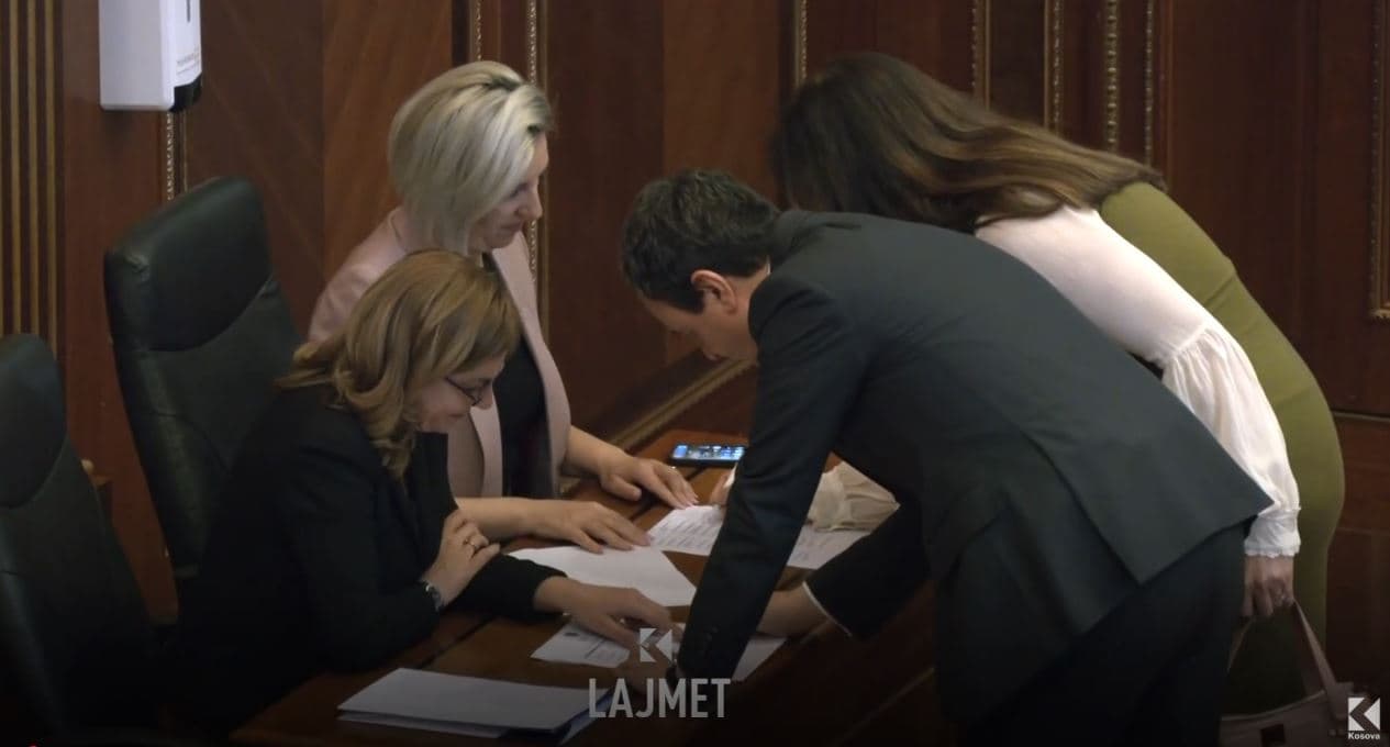 Dështimet e parlamentit: A është Kosova në krizë? (VIDEO)