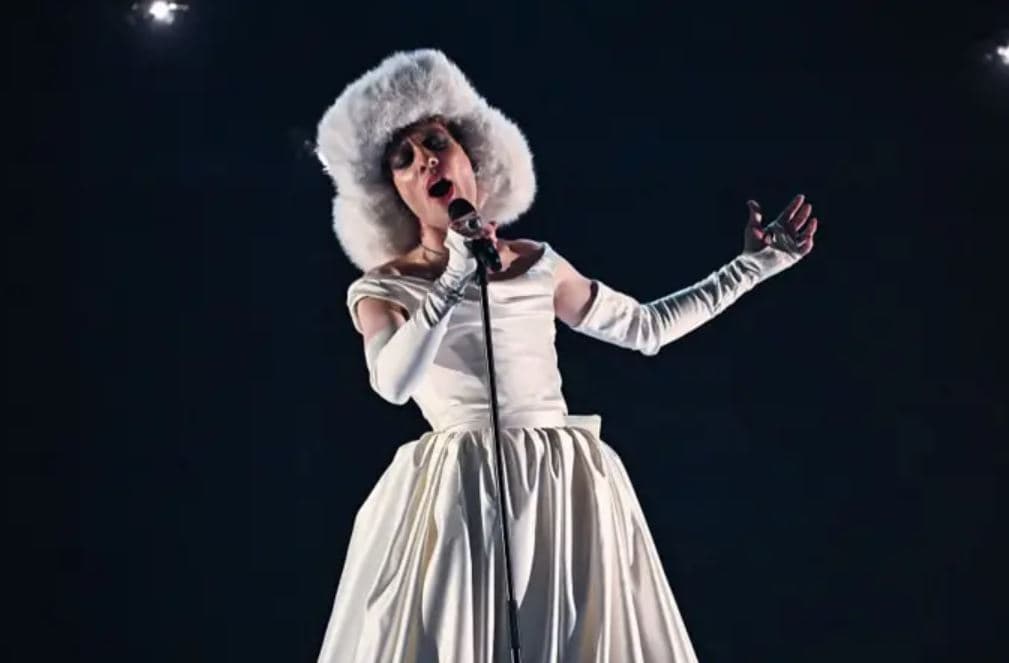 Nemo, fituesi i Eurovisionit në 2024-në, edhe në finalen e sivjetme në Bazel theu "kode"