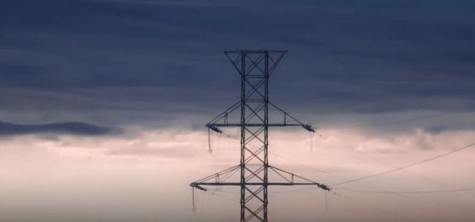 Një tjetër aktvendim i Komerciales i kërkon ZRrE-së pezullimin e vendimit për rrymën e bizneseve