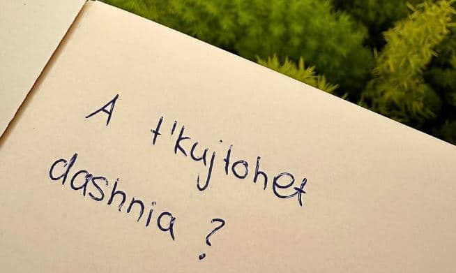 “A t'kujtohet dashnia?” – Kjo është pyetja e Yll Limanit