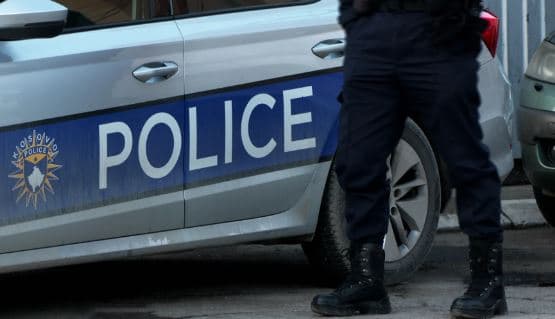 47-vjeçarit në Ferizaj i kapet kallashi me 7 fishekë në shtëpi