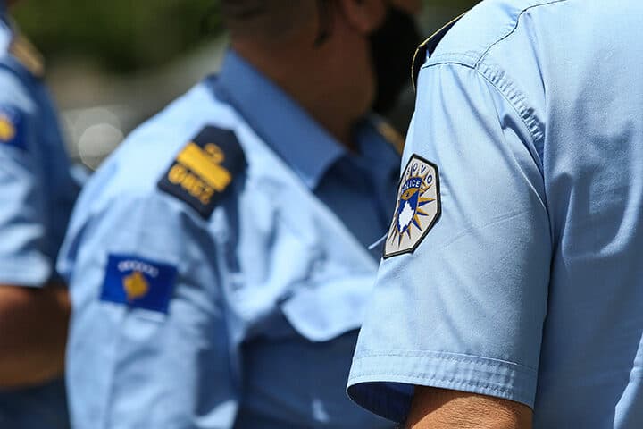 S’respektoi urdhrat dhe kanosi policët, arrestohet