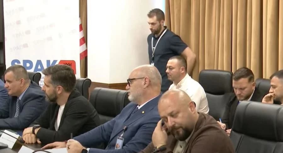 Dy prej ‘kapove’ të grupit kriminal nga Vlora, prokurori zbulon aktivitetin që kryenin në Shqipëri