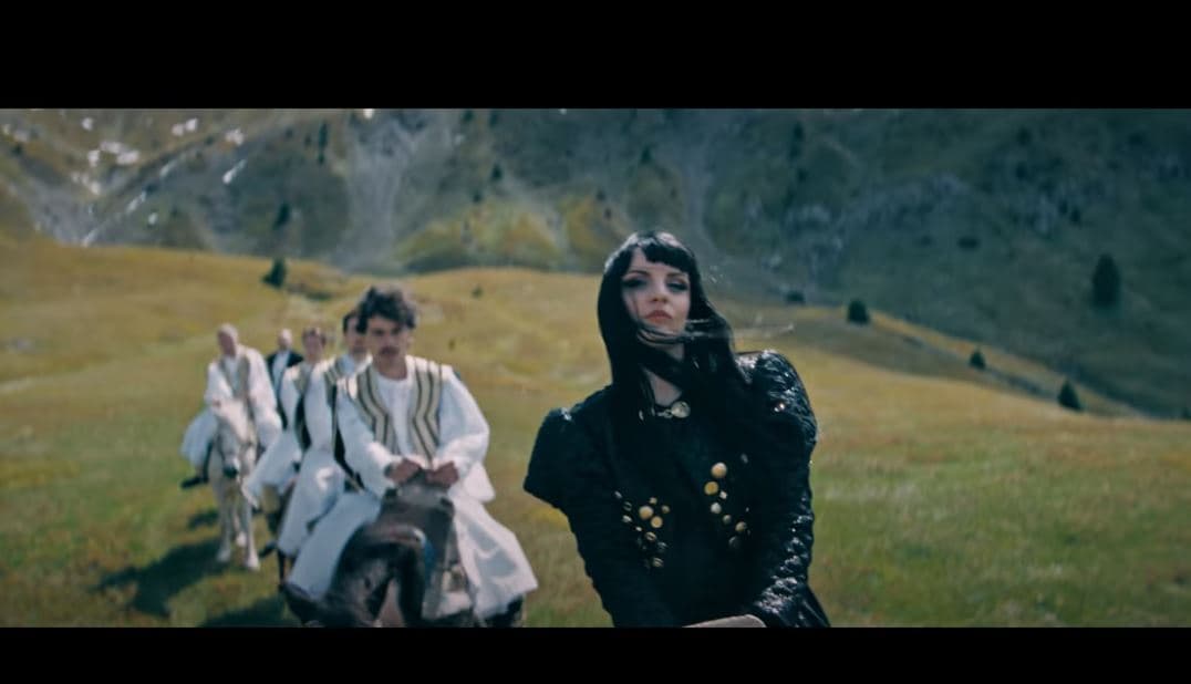 Shkodra Elektronike vjen me këngën "Askund" (VIDEO)