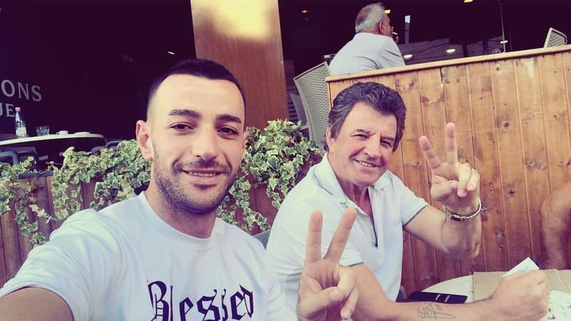 "Stresi i ka marrë paratë e BBVK-së", babai i tij demanton Rrezart Veleshnjën (VIDEO)